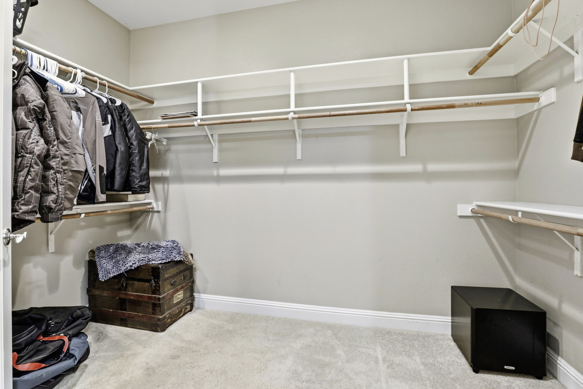 39-038_F8_15120 La Alameda Dr