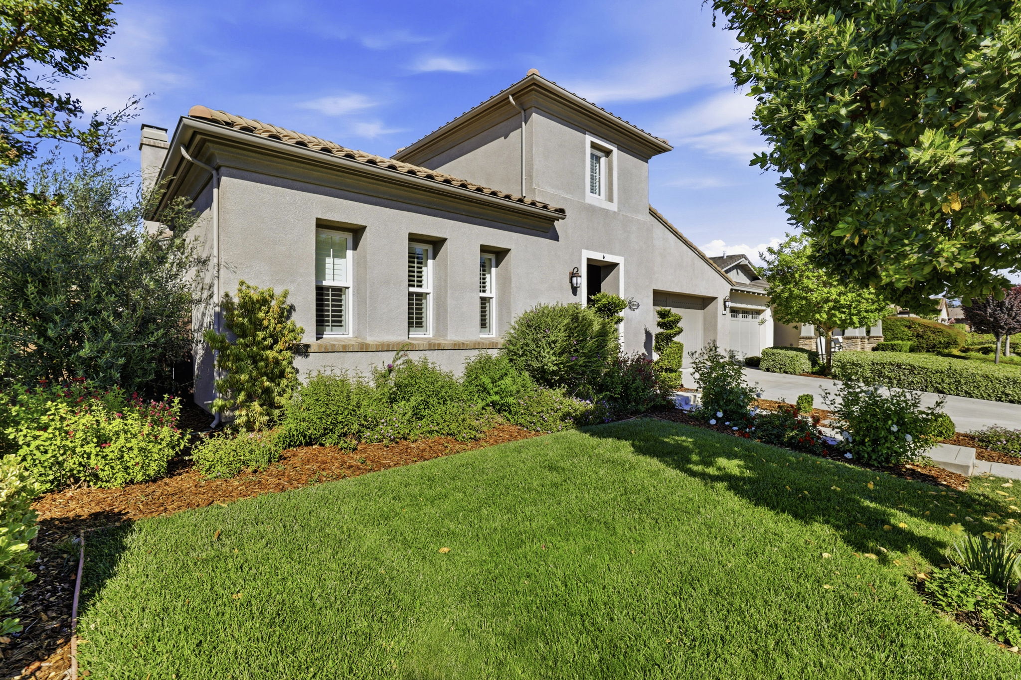 4-003_F8_15120 La Alameda Dr