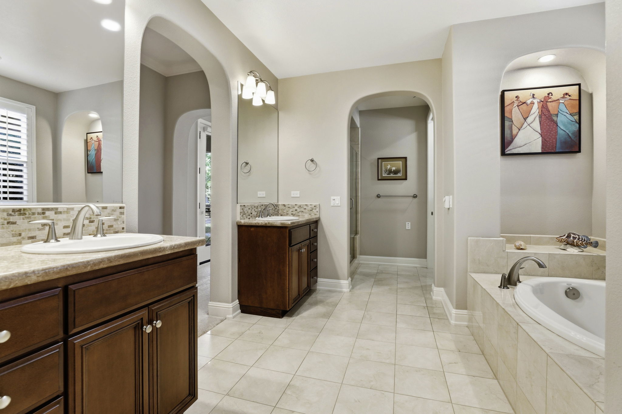 42-041_F8_15120 La Alameda Dr