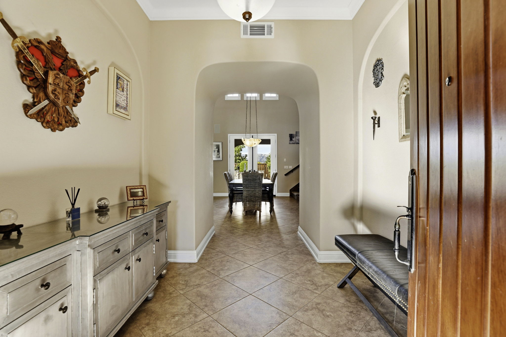 8-007_F8_15120 La Alameda Dr